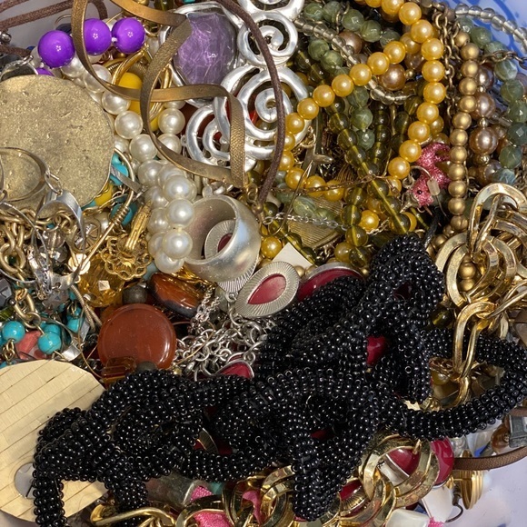 Junk Jewelry - Picture 9 of 14